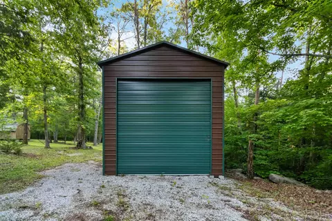 Exterior - 155 County Rd, Burnside, KY 42519 photo 7 of 14