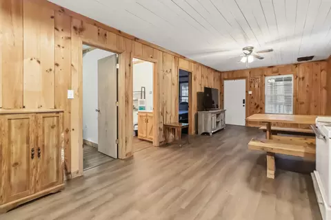 Entry Way - 155 County Rd, Burnside, KY 42519 photo 1 of 1