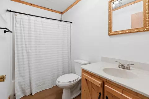 Bath - 155 County Rd, Burnside, KY 42519 photo 1 of 1