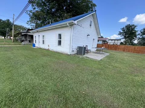 Exterior - 6410 Ky 1232, Gray, KY 40734 photo 4 of 7
