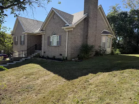 372 Reynolds Dr, Richmond, KY 40475