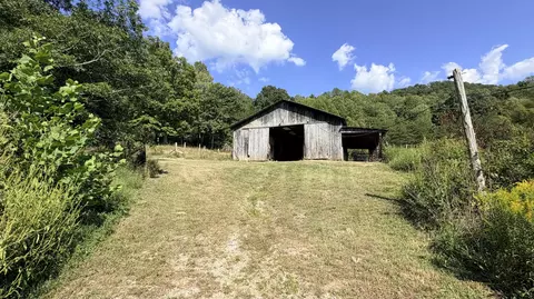 Exterior - 191 Slusher Cemetery Rd, Corbin, KY 40701 photo 6 of 10