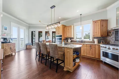 Kitchen - 749 Dock Dr, Murray, KY 42071 photo 1 of 7