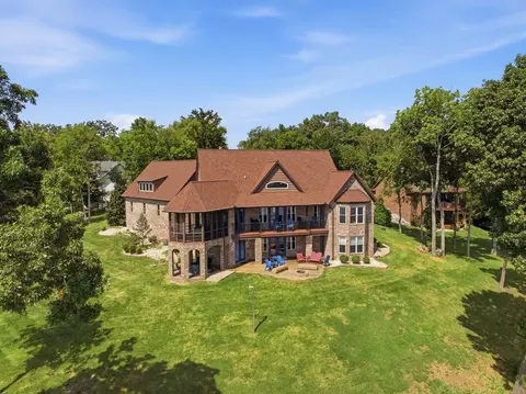 Exterior - 749 Dock Dr, Murray, KY 42071 photo 14 of 14