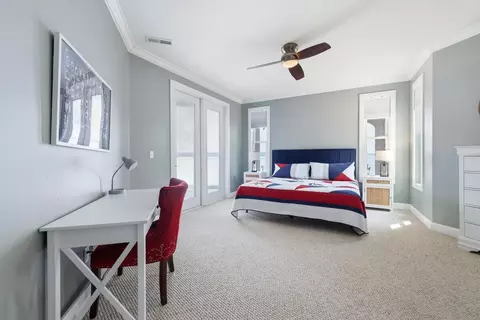 Bedroom - 749 Dock Dr, Murray, KY 42071 photo 7 of 11