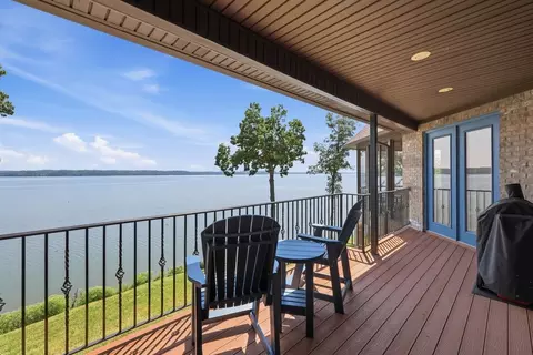 Exterior - 749 Dock Dr, Murray, KY 42071 photo 5 of 14