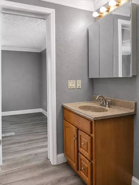 Bath - 19 Timberland Pt, Corbin, KY 40701 photo 1 of 4
