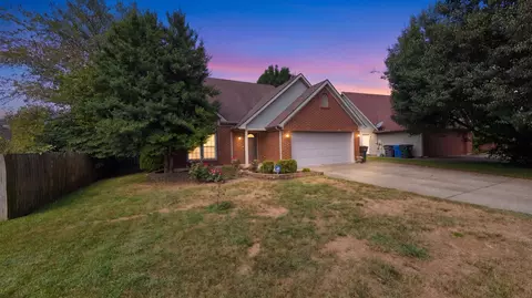 1261 Colorado Rd, Lexington, KY 40509