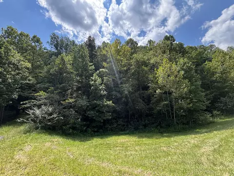 9999 Ky-80, Hindman, KY 41822