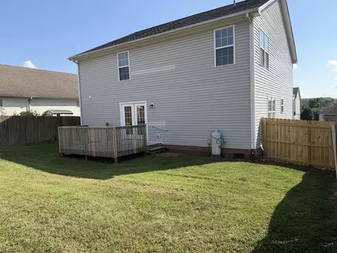 Exterior - 130 Rodeo Dr, Georgetown, KY 40324 photo 5 of 6