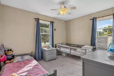 Bedroom - 123 Mountain View Dr, Berea, KY 40403 photo 3 of 6