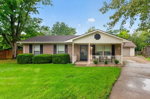 1101 Kalone Way, Lexington, KY 40515