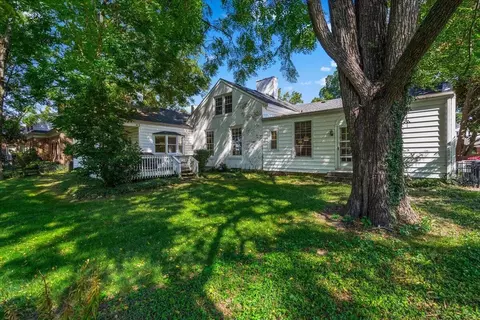 Exterior - 416 E Main St, Georgetown, KY 40324 photo 13 of 26