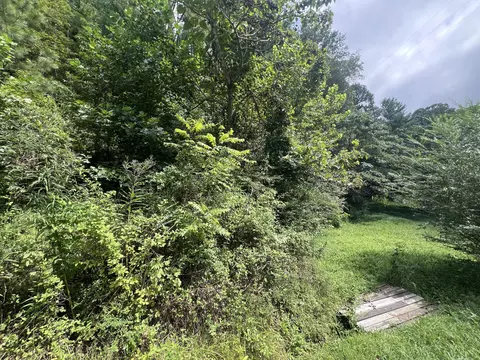 Exterior - 341 Long Branch Right Fork Rd, Arjay, KY 40902 photo 5 of 12