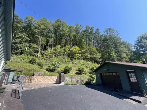 Exterior - 341 Long Branch Right Fork Rd, Arjay, KY 40902 photo 11 of 12