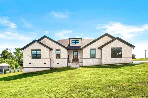 46 Caden Ln, London, KY 40744