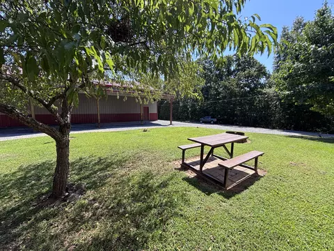 Exterior - 108 Gullview Dr, Murray, KY 42071 photo 8 of 13