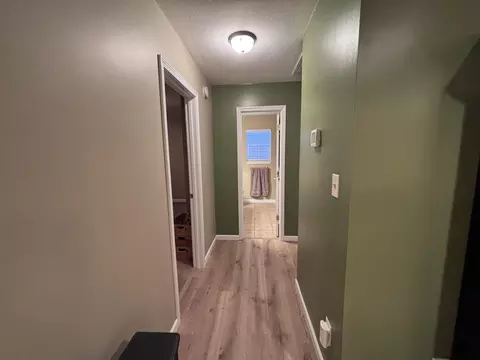 Entry Way - 108 Gullview Dr, Murray, KY 42071 photo 2 of 3