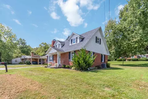 Exterior - 445 Phillips St, Liberty, KY 42539 photo 2 of 5
