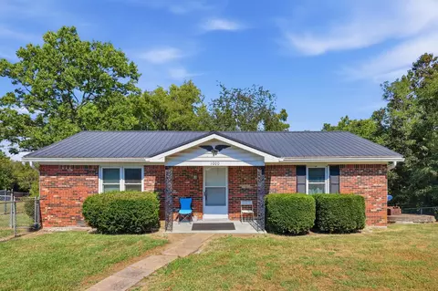 1000 Puncheon Creek Rd, Lawrenceburg, KY 40342