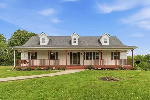 4330 Kentucky 906, Hustonville, KY 40437