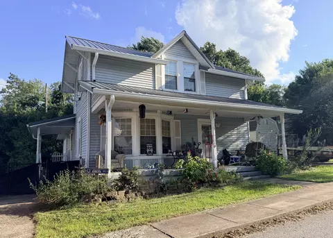 214 Cunningham St, Sadieville, KY 40370