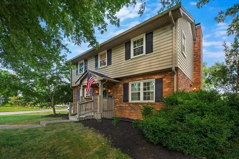 2390 Heather Way, Lexington, KY 40503