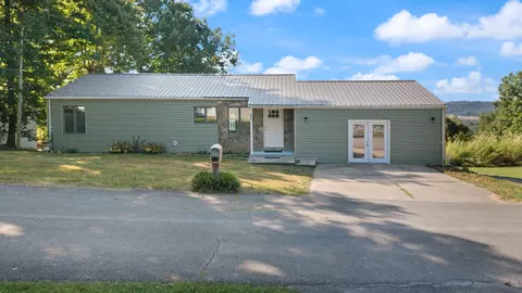 3925 Hickory Hill Dr, Somerset, KY 42503