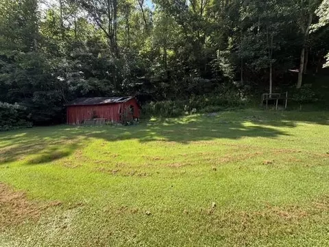 Exterior - 126 Feds Creek Dicks Frk, Fedscreek, KY 41524 photo 11 of 11