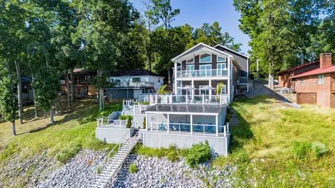 185 Arthur Ct, Gilbertsville, KY 42044