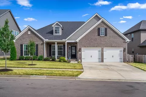 728 Hollyhock Dr, Lexington, KY 40511