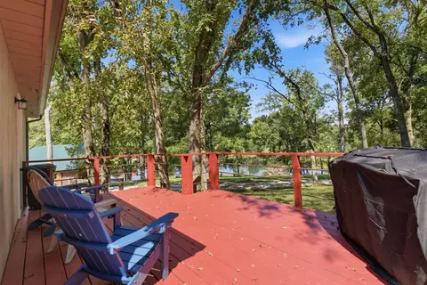 Exterior - 556 Cedar Lk, Ewing, KY 41039 photo 2 of 11