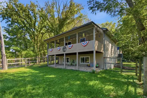 Exterior - 556 Cedar Lk, Ewing, KY 41039 photo 8 of 11