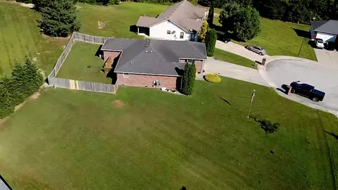 View/Area - 1029 Eagle Point Dr, Berea, KY 40403 photo 3 of 6