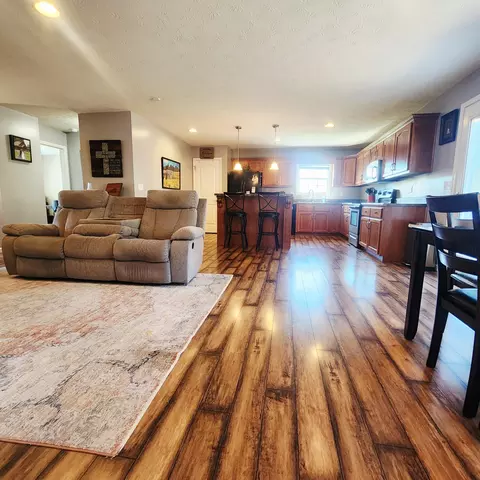 Other - 1029 Eagle Point Dr, Berea, KY 40403 photo 1 of 7