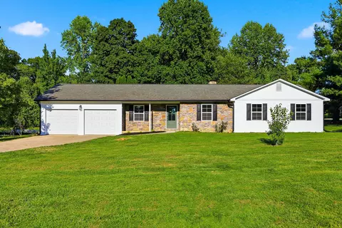 2006 Wilson Ln, Lawrenceburg, KY 40342