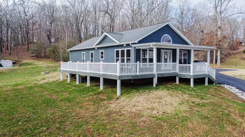 142 Little Lake Vlg, Grand Rivers, KY 42045