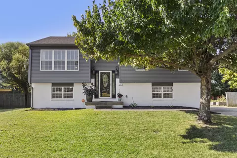 800 Pinoak Dr, Nicholasville, KY 40356