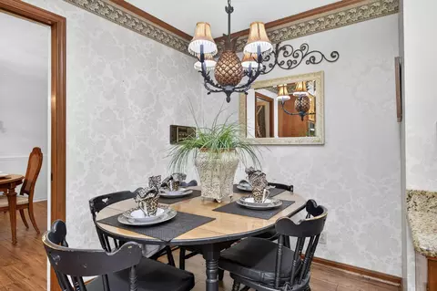 Dining - 1002 County Cork Dr, Murray, KY 42071 photo 3 of 3