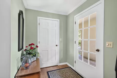 Entry Way - 1002 County Cork Dr, Murray, KY 42071 photo 6 of 8