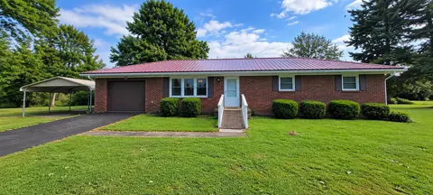147 Greg Dr, Hustonville, KY 40437