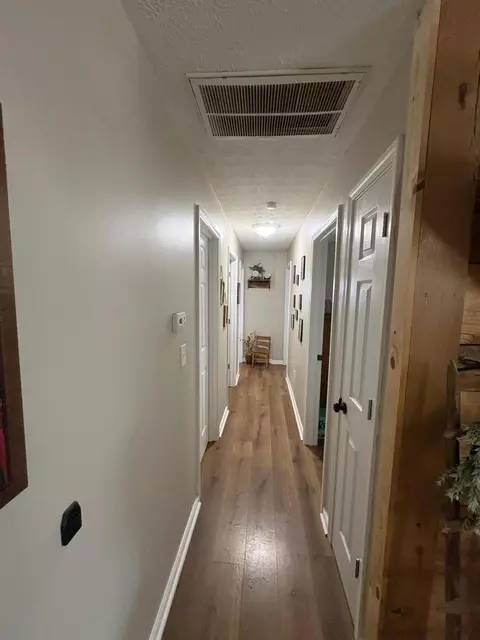 Entry Way - 1895 Caudill Rd, Stanton, KY 40380 photo 1 of 2