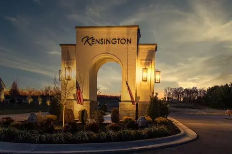 129 Kensington Pl, Nicholasville, KY 40356