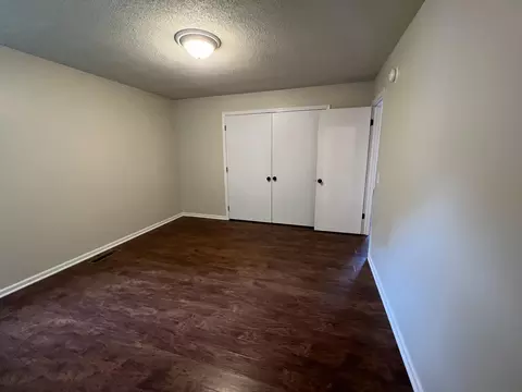 Bedroom - 1304 1306 Diuguid Dr, Murray, KY 42071 photo 2 of 3
