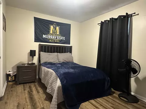 Bedroom - 1308 1310 Diuguid Dr, Murray, KY 42071 photo 2 of 3