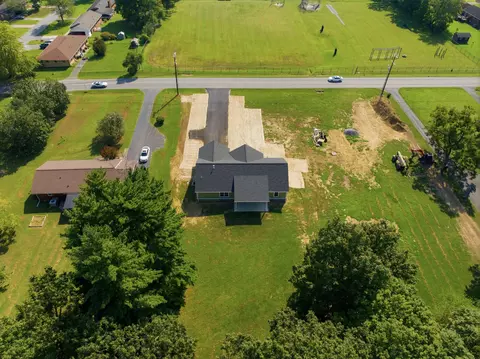 View/Area - 409 N 18th St, Murray, KY 42071 photo 4 of 9
