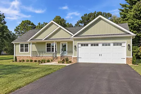 Exterior - 409 N 18th St, Murray, KY 42071 photo 2 of 5