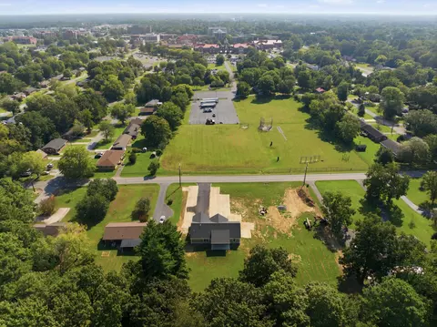 View/Area - 409 N 18th St, Murray, KY 42071 photo 5 of 9