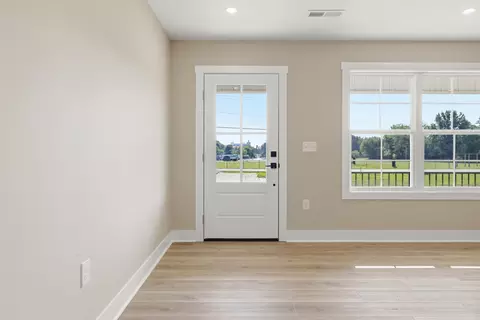 Entry Way - 409 N 18th St, Murray, KY 42071 photo 1 of 2