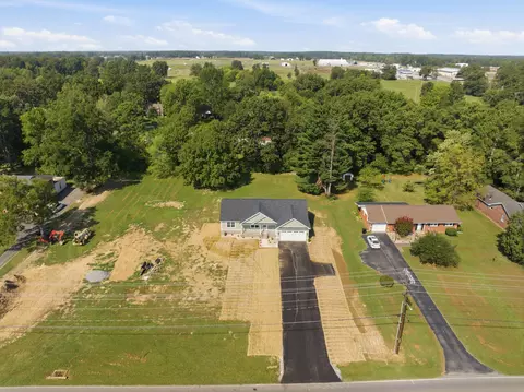 View/Area - 409 N 18th St, Murray, KY 42071 photo 1 of 9